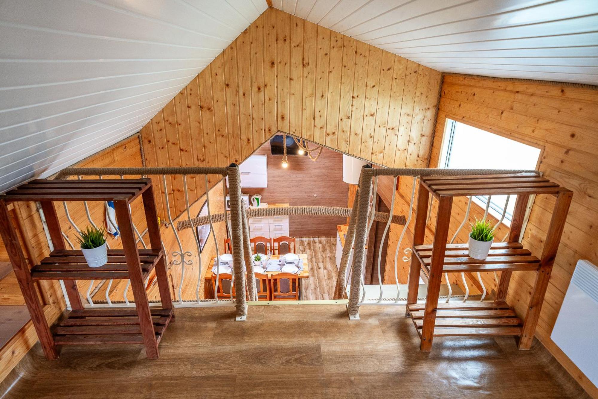 Max Apartamenty - Pokoje - Domki - Restauracja - Basen Миелно Екстериор снимка